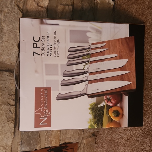 6pc Cutlery Set with Magnetic Board - Picture 8 of 8